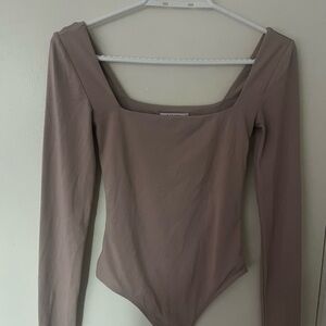 Babaton Dusty Pink Long Sleeve Bodysuit